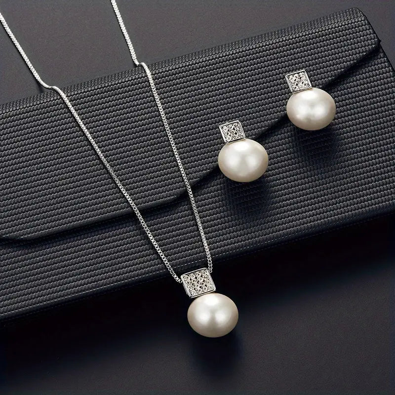 Set Colier și Cercei – Eleganță Clasică, Rafinament Modern