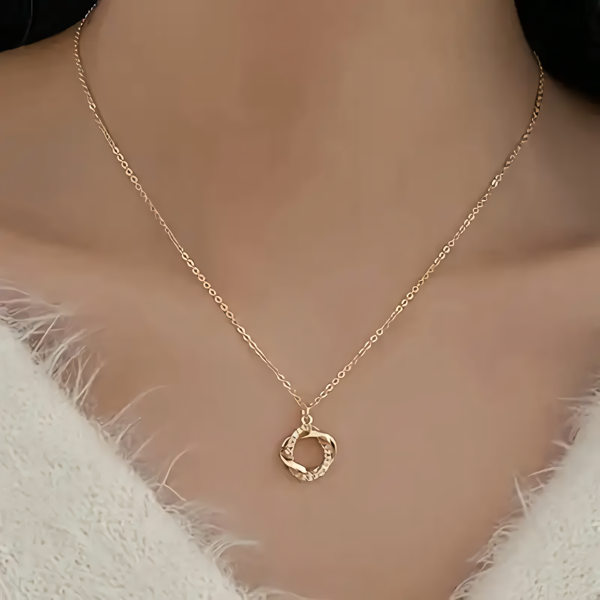 Elegáns nyaklánc mozaik üveg medállal – Női ékszerek
