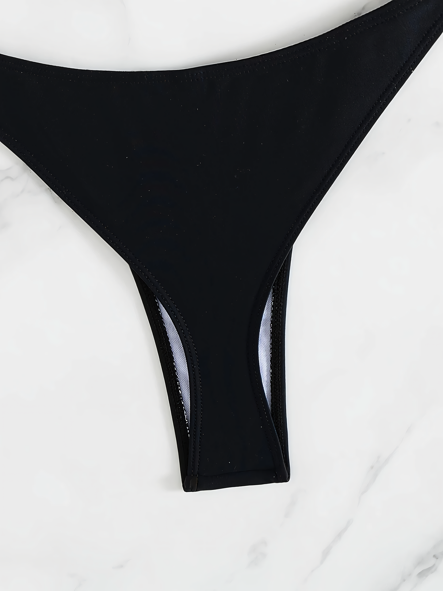 Bikini Set cu Slip Tanga și Sutien Halter cu Fundițe - Costum de Baie Sexy în 2 Piese