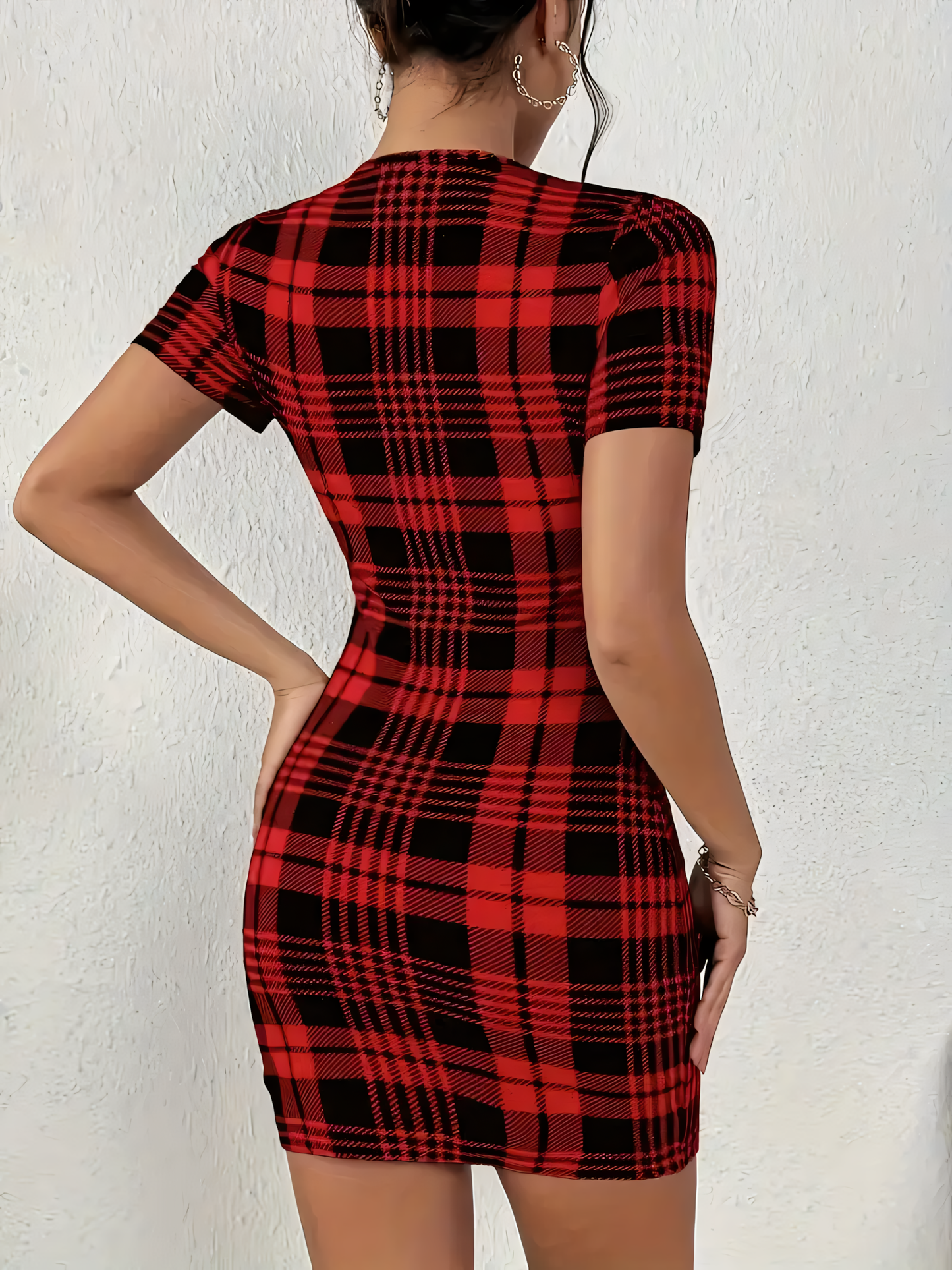Rochie Mini cu Imprimeu în Carouri și Mânecă Scurtă