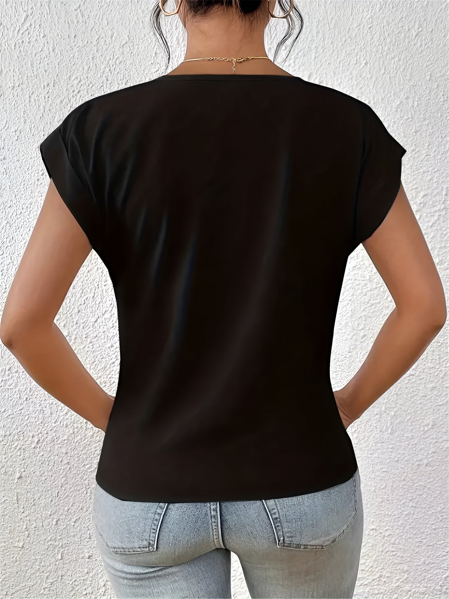 Tricou Casual cu Mâneci Scurte – Confort și Versatilitate pentru Zilele de Vară