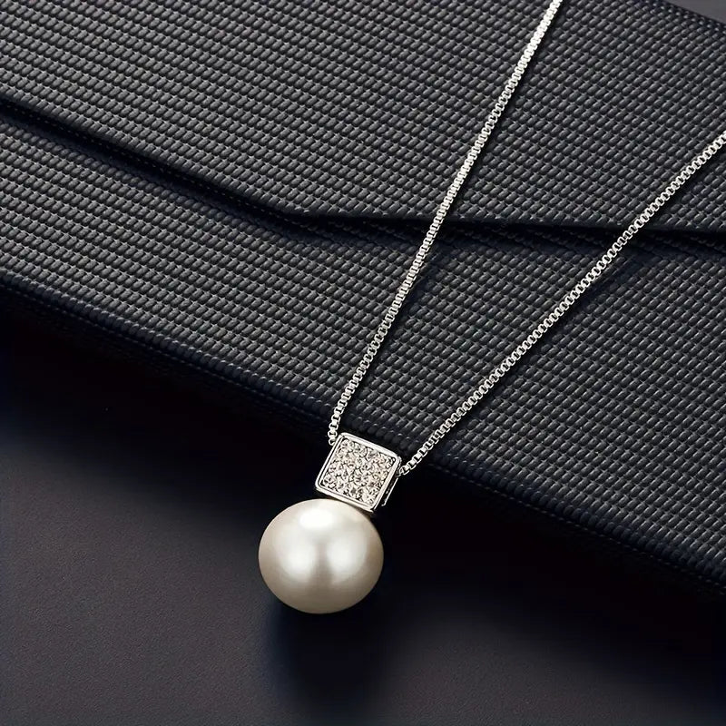 Nyaklánc és fülbevaló szett – Klasszikus elegancia, modern kifinomultság