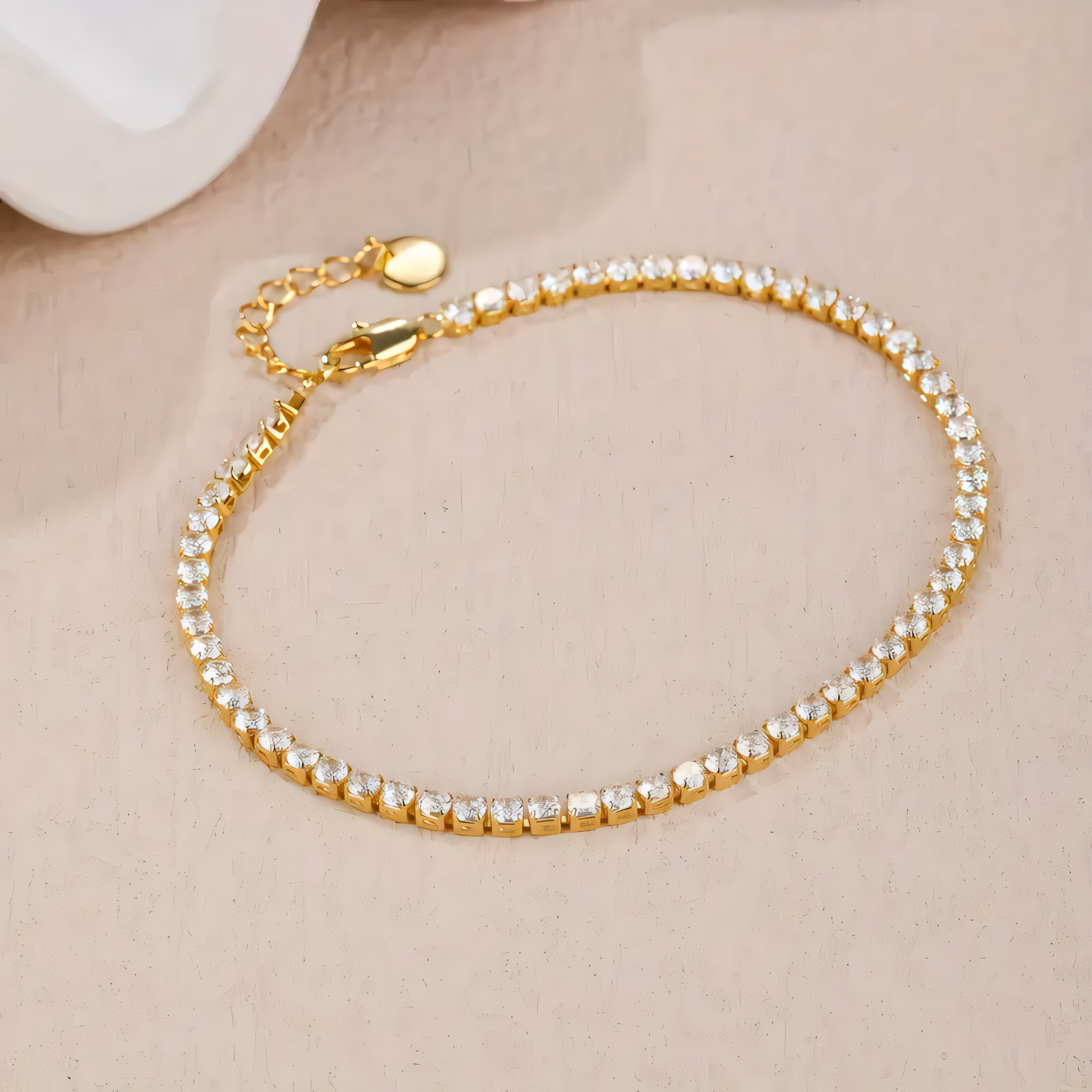 Brățară Placată cu Aur 18K și Zirconiu Cubic | Cadou Perfect pentru Ea