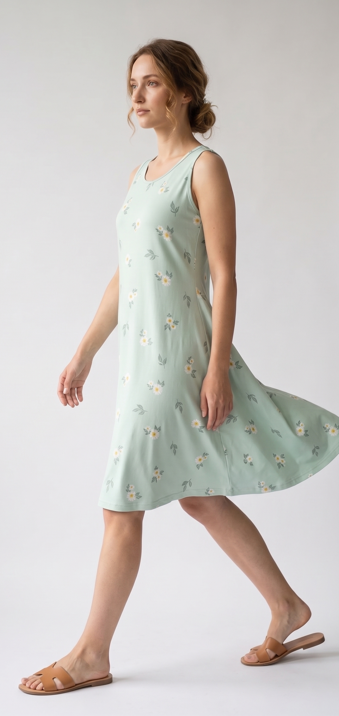 Rochie Evazată cu Imprimeu Floral – Verde Mentă